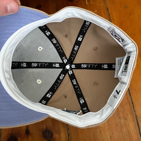 Toronto Bluejays New Era 7 1/2 Fitted Hat, 25th Anniversary Side Patch Violet UV - Picture 3 of 8